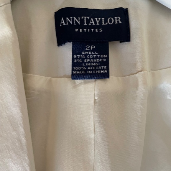 Jacket - Picture 3 of 4